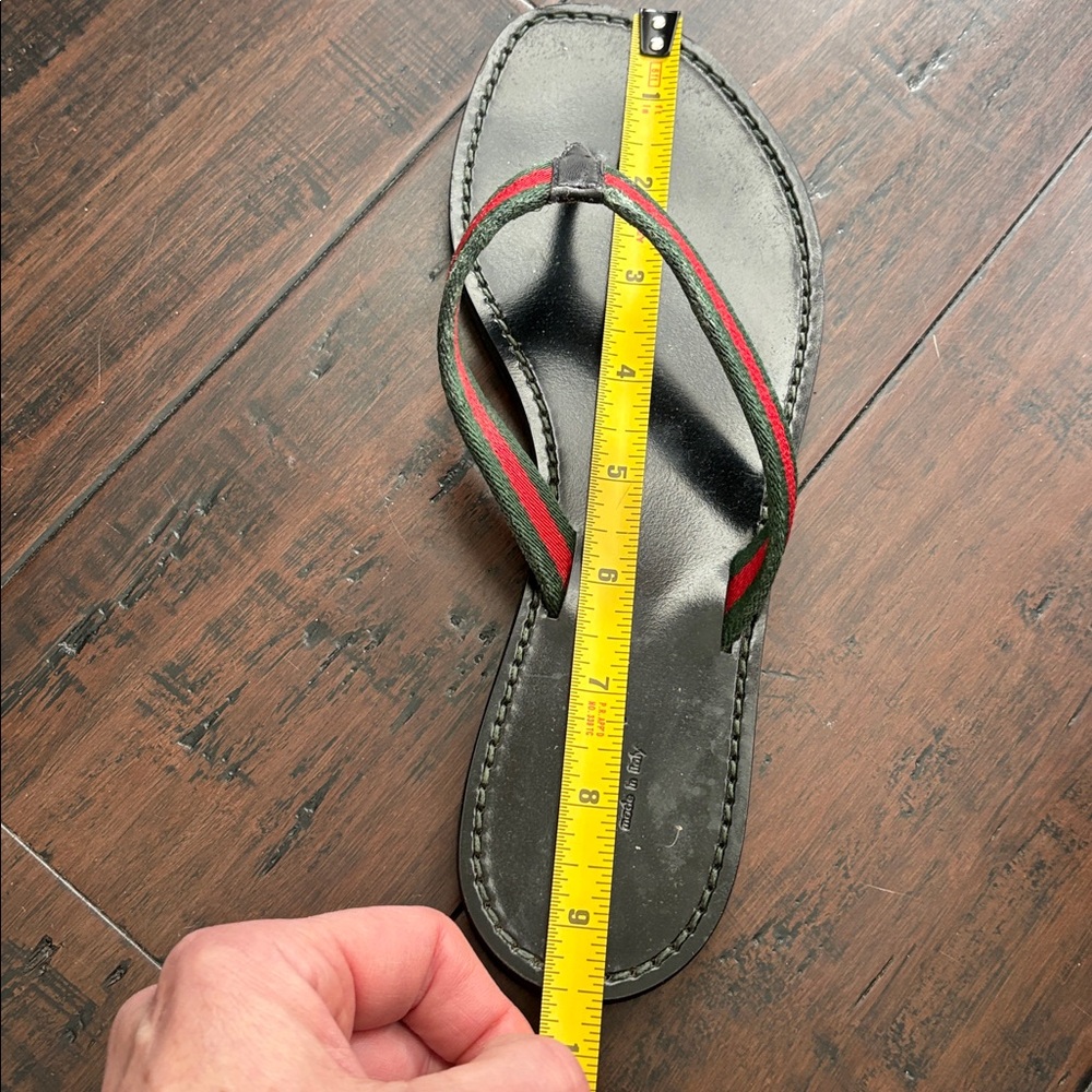 Gucci Black Flip Flops with Red and Green Straps - Picture 16 of 16